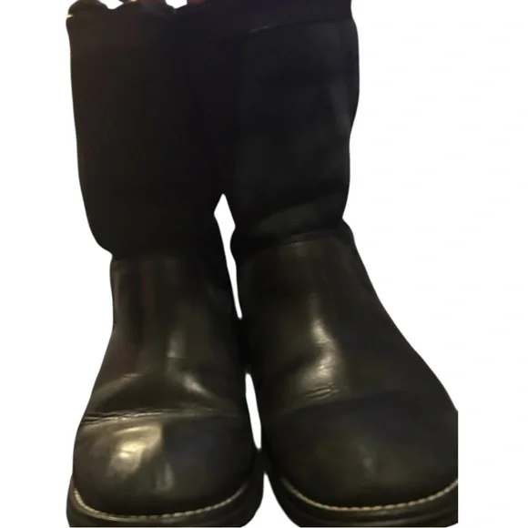 UGG Australia Black Leather Sheepskin Lined Boots - Winter - Size - Picture 3 of 7